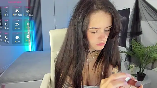 Snapshot of SashaSunlight chatting on September 18, 1:25 pm SashaSunlight online show from September 18, 1:25 pm