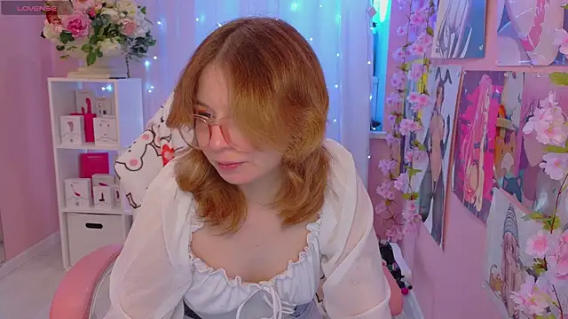 Coconut Mia online show from May 23, 11:53 am