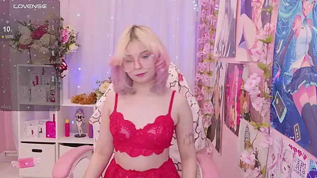 Coconut Mia online show from December 20, 9:06 pm