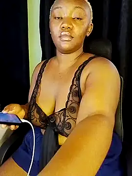 Snapshot of Black_Starr chatting on January 22, 1:11 pm Black Starr online show from January 22, 1:11 pm