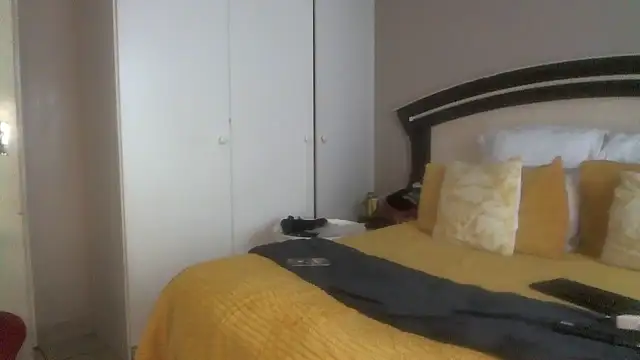 Nomthie online show from December 18, 12:53 pm