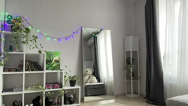 Victoria1Love online show from December 16, 8:29 am