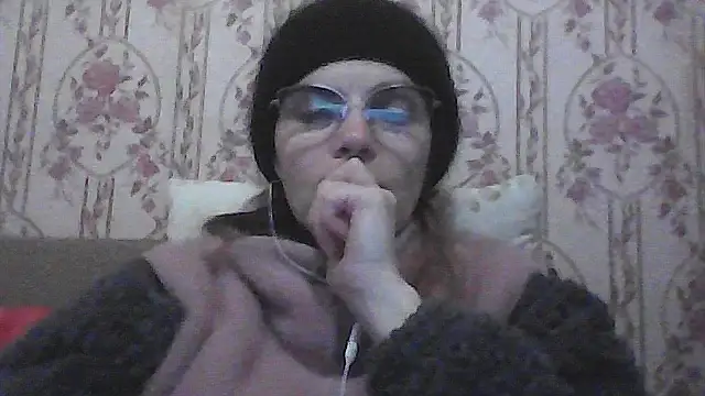 Snapshot of Musical__fantasy chatting on December 4, 11:37 pm Musical fantasy online show from December 4, 11:37 pm