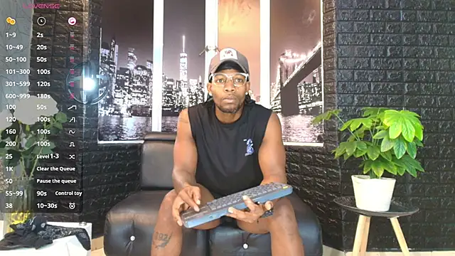 RicoBrown777  online show from October 25, 3:49 am