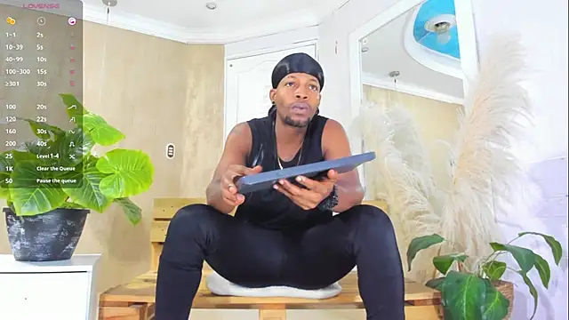 RicoBrown777  online show from March 29, 3:41 am