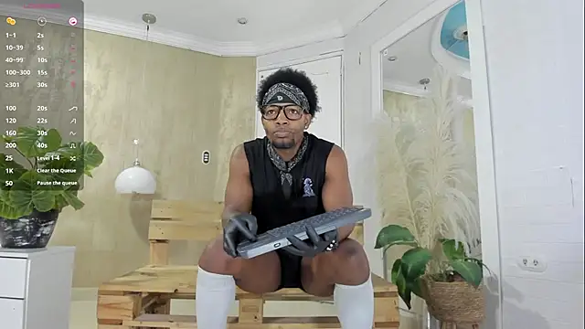 RicoBrown777  online show from March 19, 3:50 am