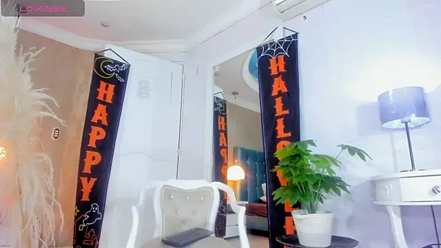 RicoBrown777  online show from October 28, 3:51 am