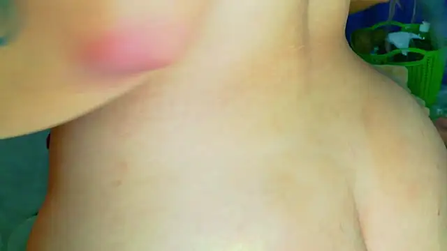 Snapshot of kimeraface chatting on February 7, 1:35 am kimeraface online show from February 7, 1:35 am