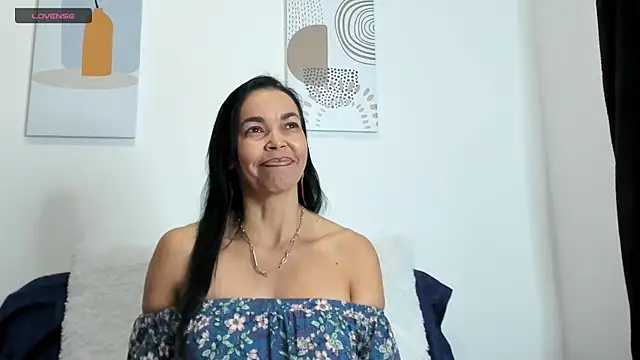 Evawalker  online show from March 1, 2:04 am