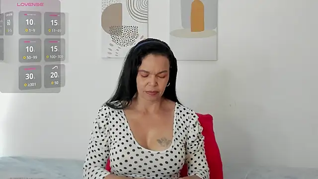 Snapshot of Evawalker_ chatting on July 15, 2:02 pm Evawalker online show from July 15, 2:02 pm