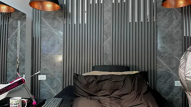 SaraiEvans online show from November 21, 3:38 am