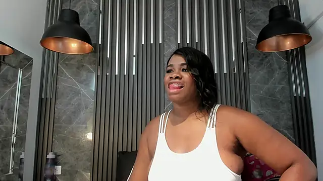 SaraiEvans online show from November 14, 3:10 am