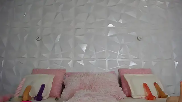 AndreaPinkNaughty online show from January 17, 10:56 pm