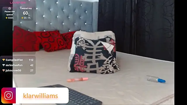 klarwillians online show from November 29, 7:19 am