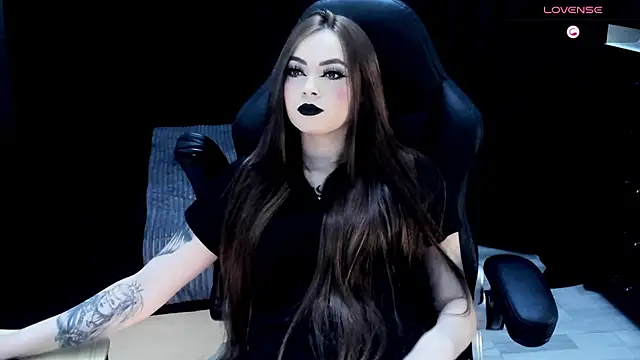 nasty katty  online show from July 9, 10:20 pm