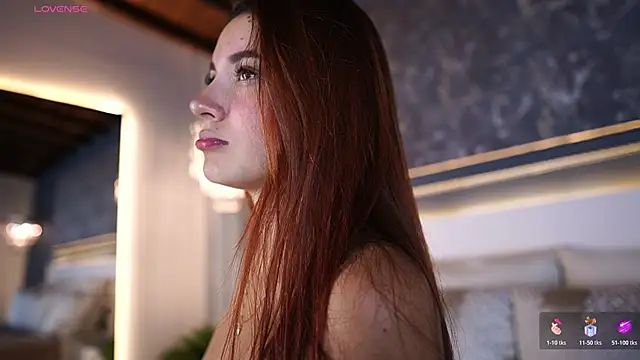 Snapshot of AylinMillerxs chatting on November 26, 7:47 pm AylinMillerxs online show from November 26, 7:47 pm