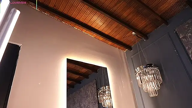 AylinMillerxs online show from April 3, 6:14 pm