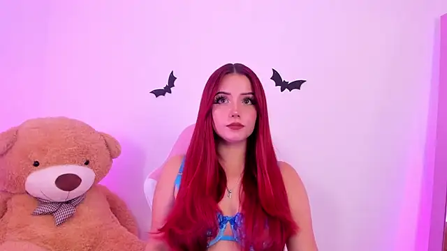 Snapshot of misspaulinaa chatting on October 11, 10:55 pm misspaulinaa online show from October 11, 10:55 pm