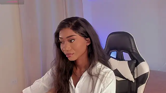 SavannahWildee online show from February 8, 9:04 pm