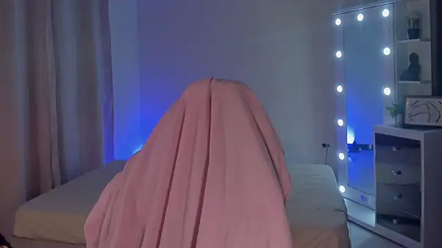 SavannahWildee online show from February 20, 9:44 am