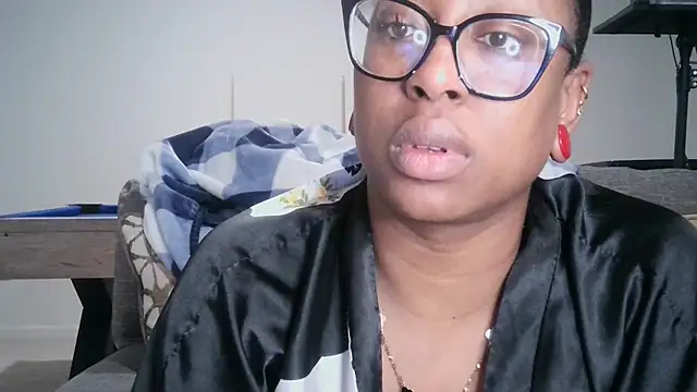 Nyxie Chaos online show from December 16, 5:11 am