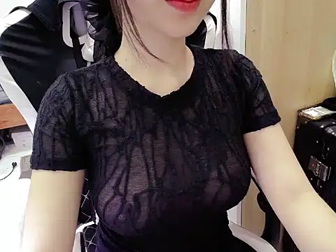 Snapshot of Lynk_Lee69 chatting on March 21, 7:46 pm Lynk Lee69 online show from March 21, 7:46 pm