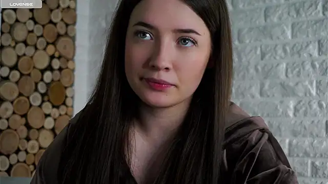 LowOncoming online show from April 6, 2:18 am