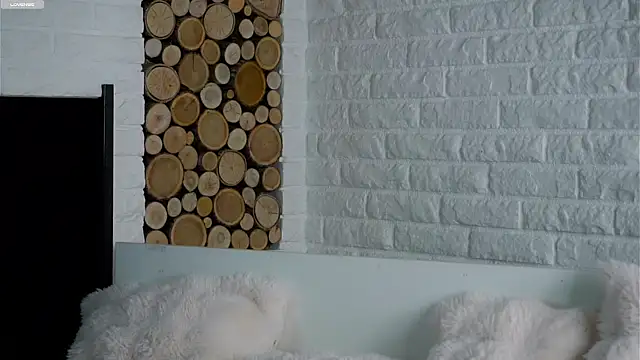 LowOncoming online show from February 9, 2:09 am