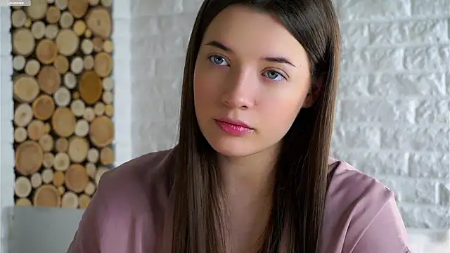 LowOncoming online show from December 15, 2:06 am