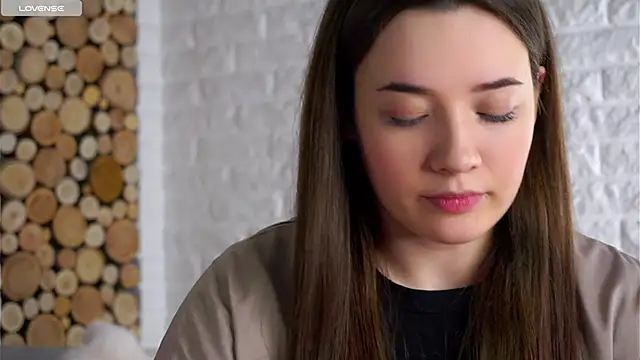 LowOncoming online show from March 5, 1:57 am