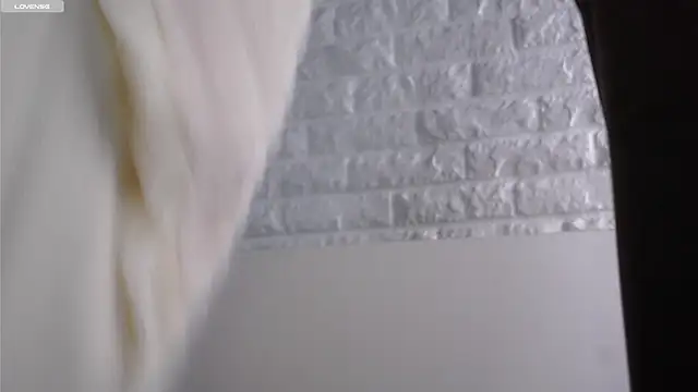 LowOncoming online show from June 17, 11:36 pm