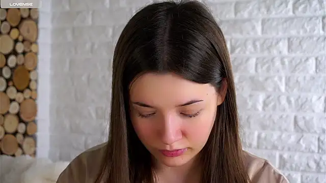 LowOncoming online show from November 7, 2:05 am