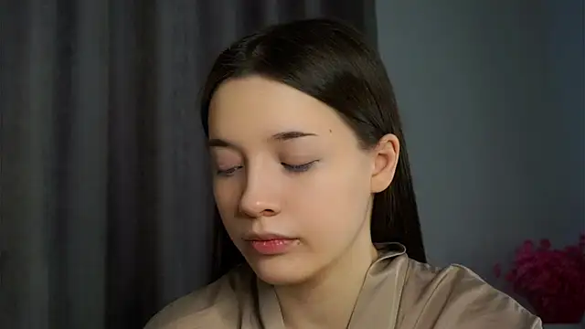 LowOncoming online show from February 12, 2:03 am