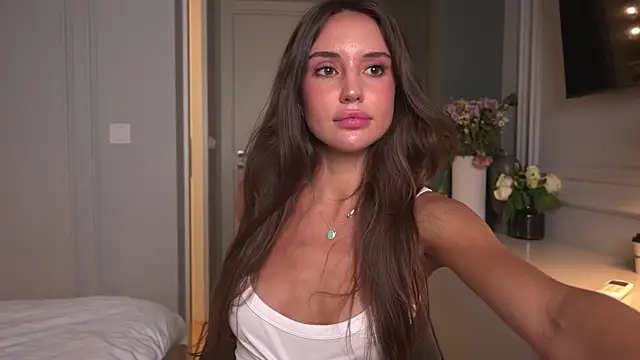 ValerieHill online show from July 7, 7:28 pm