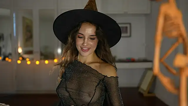 ValerieHill online show from October 31, 3:14 am