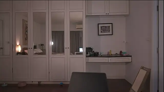 ValerieHill online show from January 7, 2:27 am