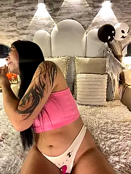  MadiLee  online show from October 23, 3:05 am