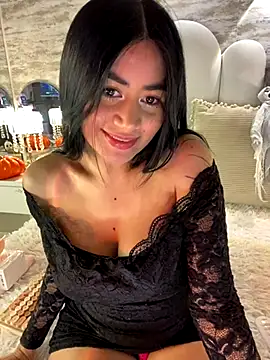  MadiLee  online show from October 19, 2:58 am