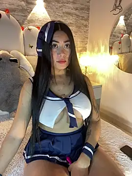  MadiLee  online show from February 8, 3:04 am