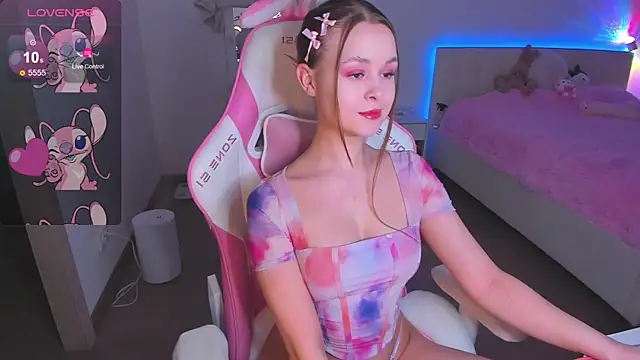 molly murrrr online show from February 20, 3:34 am