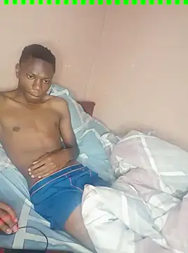 Snapshot of fireboyafrica chatting on February 27, 2:03 am fireboyafrica online show from February 27, 2:03 am