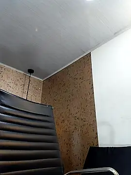 Michelle Brito1 online show from October 24, 10:09 pm