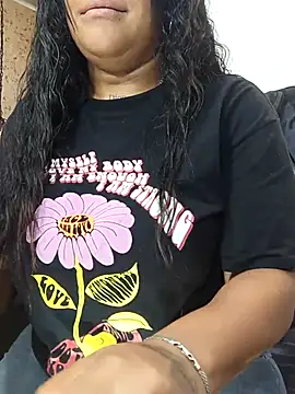 Michelle Brito1 online show from March 16, 1:27 pm
