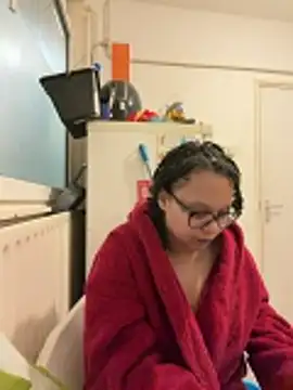 BaddieMelanie online show from February 24, 1:39 am