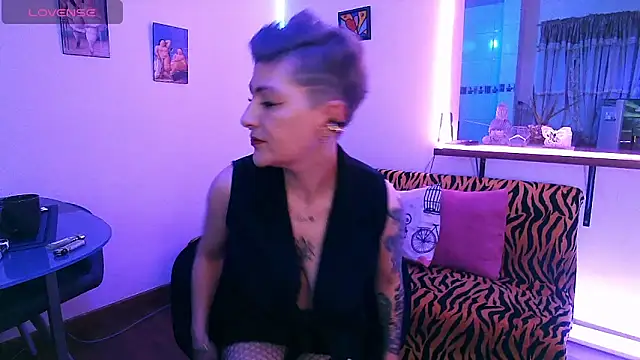 Snapshot of Maria_fernandaxxx_ chatting on October 4, 4:58 am Maria fernandaxxx online show from October 4, 4:58 am
