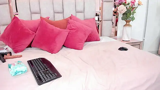 karina mason online show from February 9, 9:46 pm