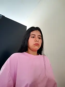  maiahairy  online show from November 18, 7:06 pm