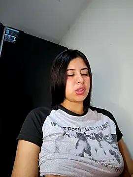  maiahairy  online show from November 19, 11:38 pm