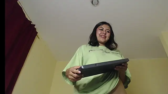  maiahairy  online show from March 17, 2:12 pm
