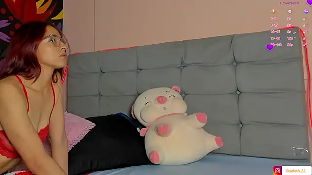 Snapshot of Scarlet_Red_ chatting on November 15, 12:09 pm Scarlet Red online show from November 15, 12:09 pm